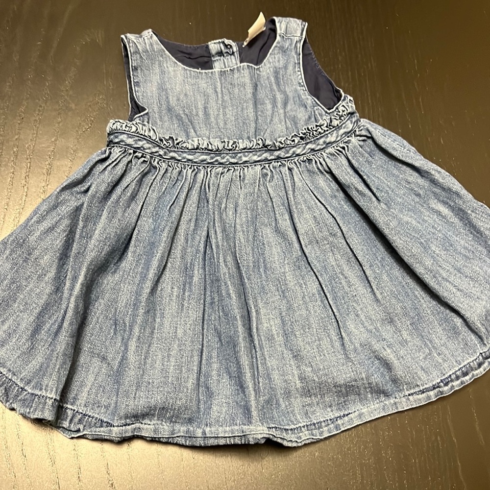 Baby gap dress